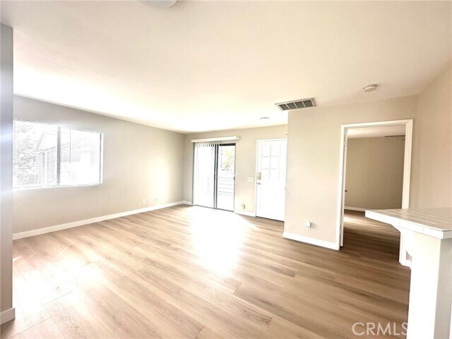 Photo - 11 Bridle Ln