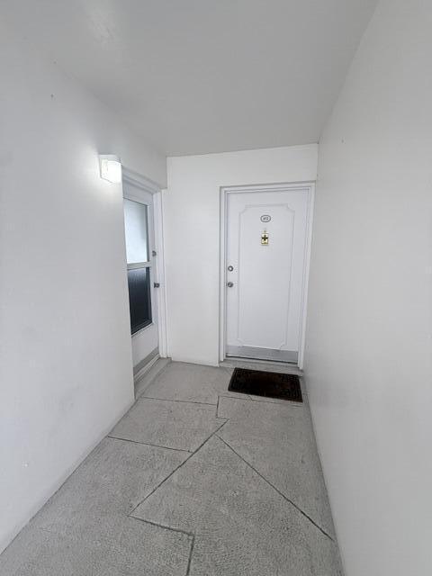 Photo - 2555 NE 11th St Unit 402