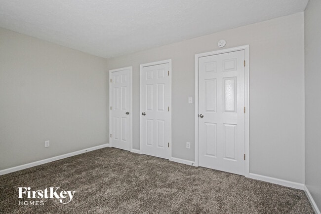 Photo - 6250 Twyckenham Dr