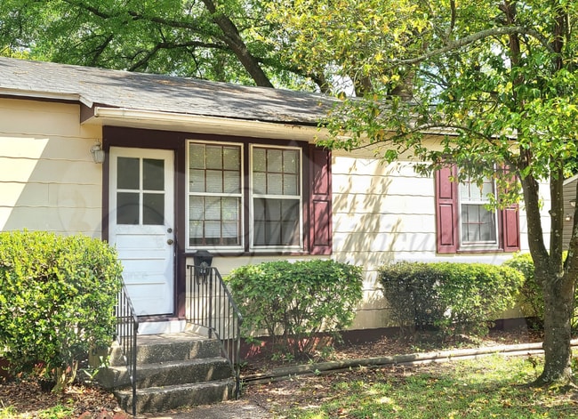 Photo - 1226 Holden Dr Casa