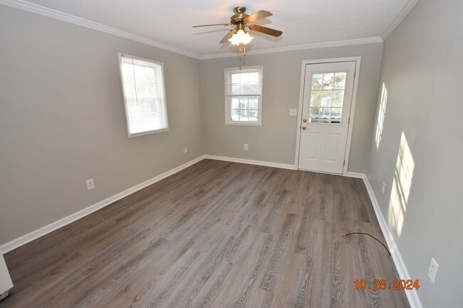 Photo - 2 Bedroom, 1 Bath Home in Greenfield