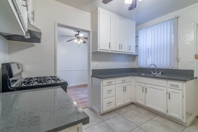 Photo - 1444 S Sherbourne Dr