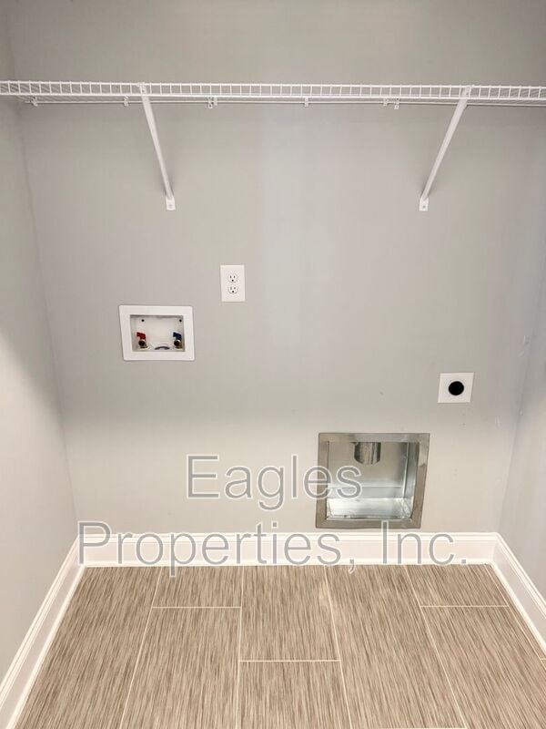 Photo - 472 Jackson Pond Dr