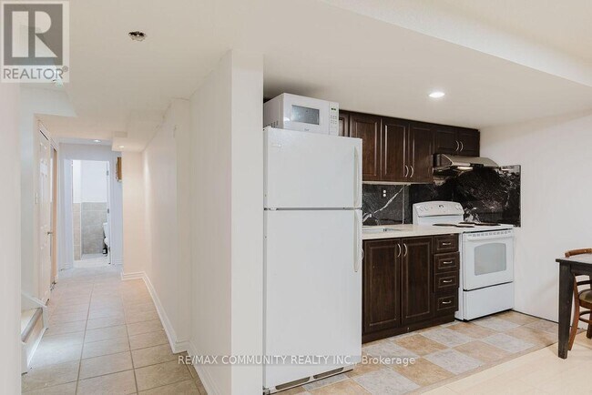 Photo - 46 Millcar Dr