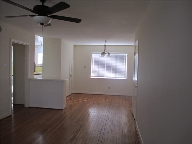 Photo - 3607 Murworth Dr Unit True