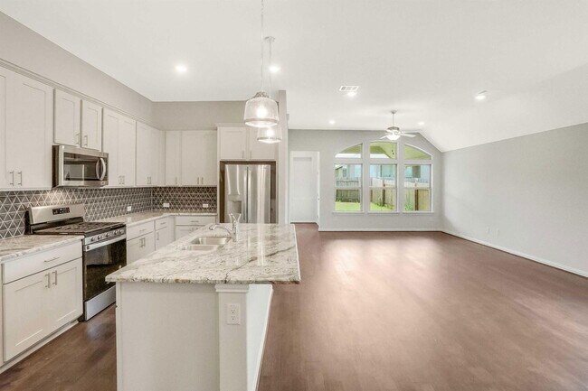 Photo - 335 Spinnaker Loop