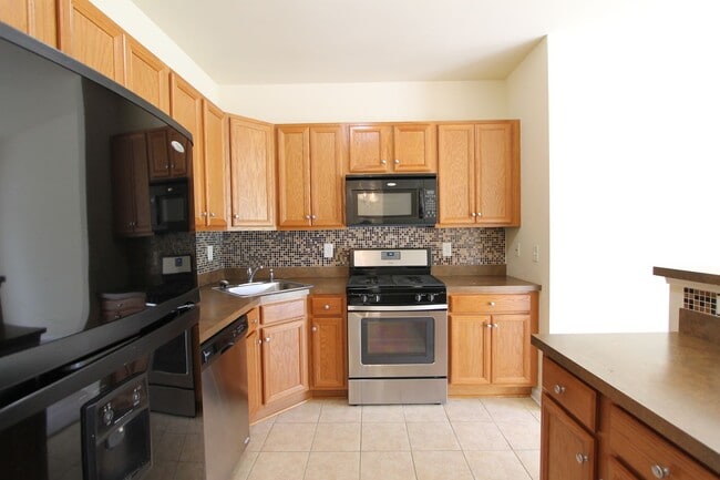 Photo - 316 Ross Ct