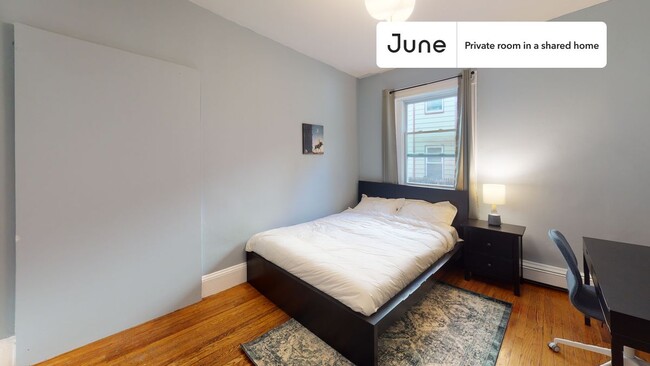 Building Photo - Room in Shared 4 bed/2 bath home Unit C