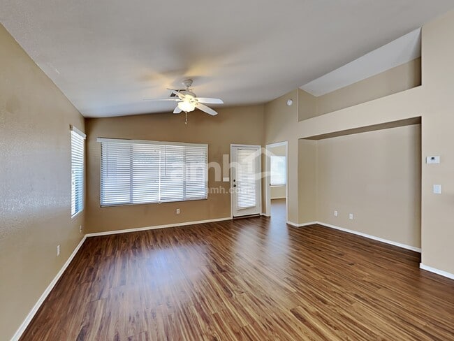 Photo - 2037 N 107th Dr