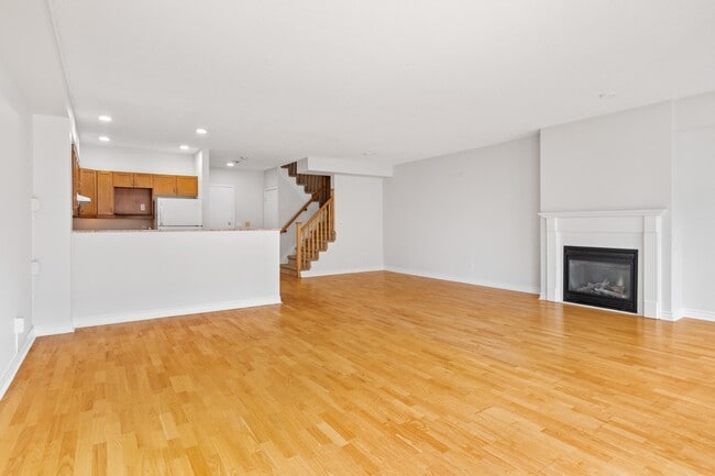 Photo - Clarendon Lanes