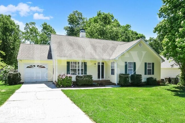 Photo - 7121 Taunton Dr