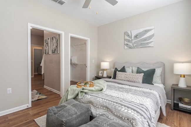 Dormitorio principal recientemente renovado