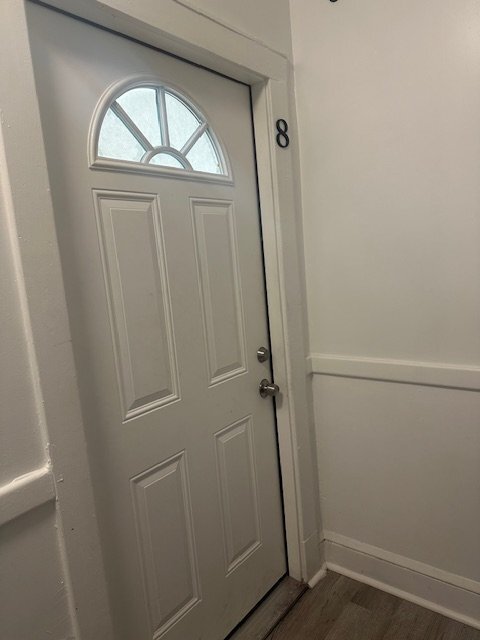 2700 Roslyn Ave Unit 8