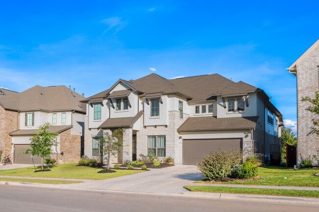 Photo - 312 Palatino Bend