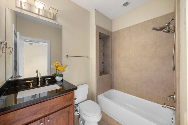 Photo - 510 Jackson Hill St