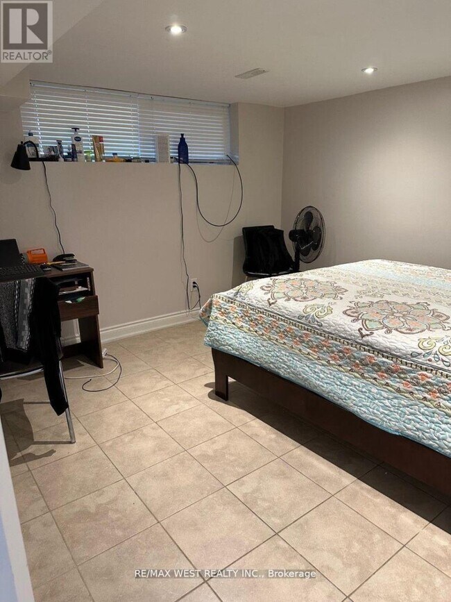 Photo - 25 Coronado Ct