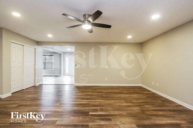 Photo - 3674 Pickwick Cir