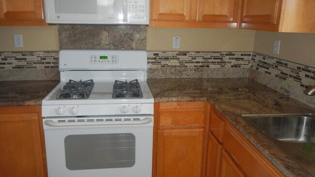 Photo - 1 bedroom, 1 bath in West Sacramento