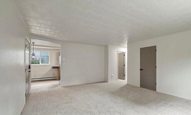 Spacious living room - 1117 Karluk St Unit Karluk  4