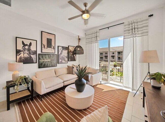 Photo - 10510 NW 78th St Unit 307