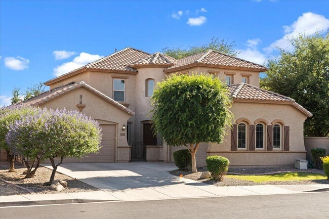 Building Photo - 2771 E Wisteria Dr