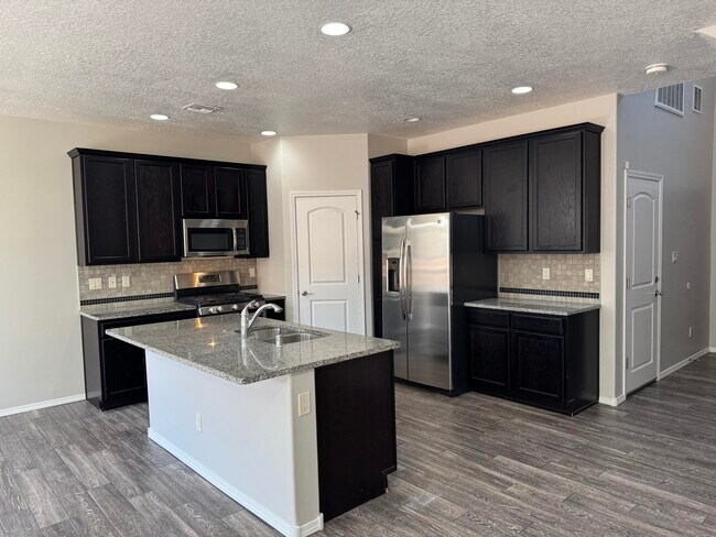 Photo - 1619 Cheshire Ct