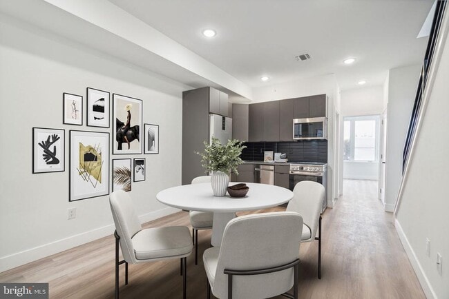 Photo - 2330 Frankford Ave