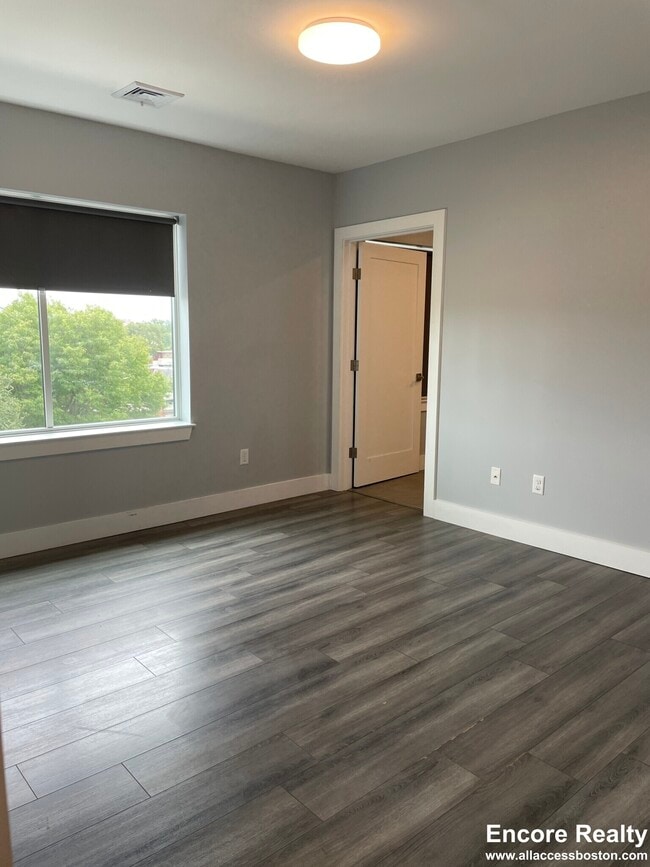 Photo - 55 W Fifth St Unit 507