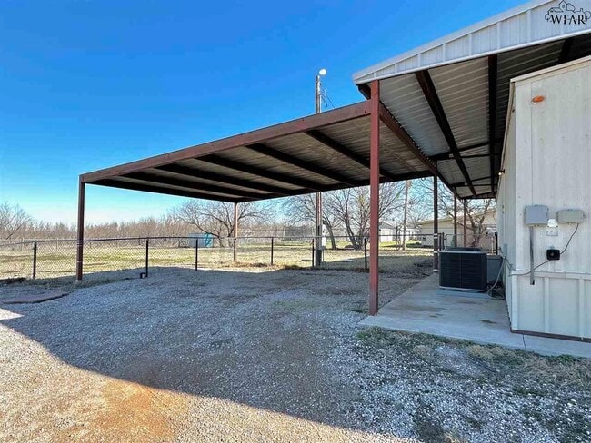 Photo - 8012 W Hwy St