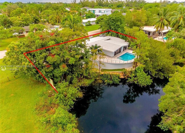 Photo - 6025 SW 72nd Ave House
