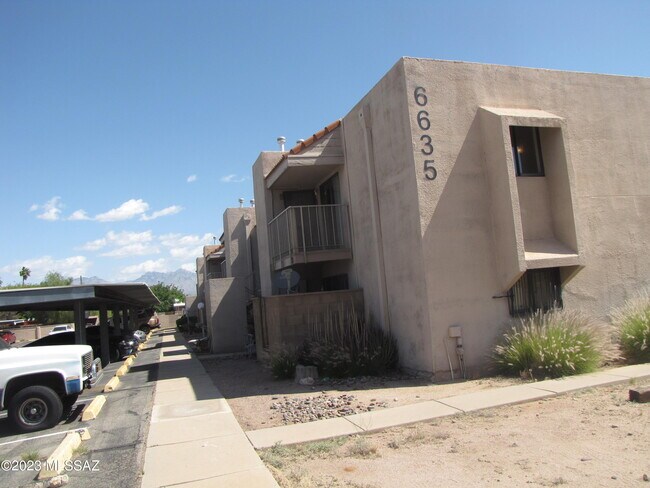 Photo - 6635 E Golf Links Rd Unit 9