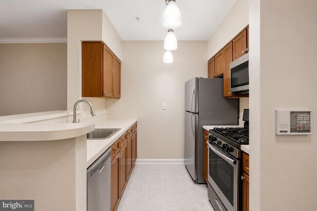 2204 Westcourt Ln Unit 122