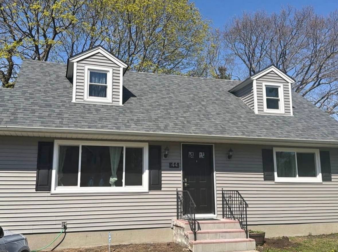 Photo - 44 Pine Tree Dr