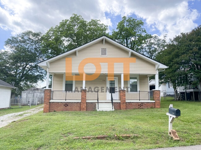 Building Photo - 276 Moore St