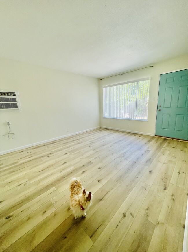 Photo - 1812 Rose Ave