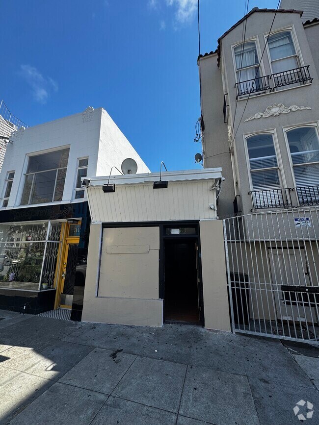 Building Photo - 3173 21st St Unit 0 Rental