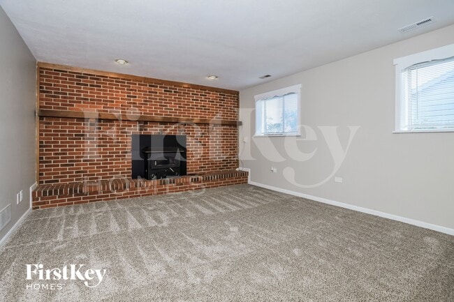 Photo - 1056 Merle Ct