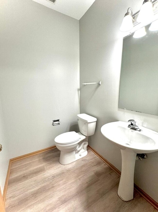 Photo - 2509 Oneida Ln