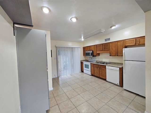 Kitchen - 835 White Dr Townhome