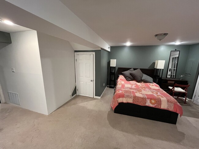 Photo - 6572 Kelsey Point Cir