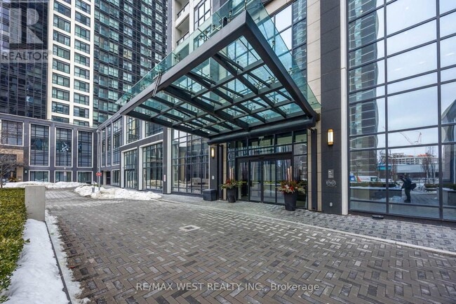 Photo - 7 Mabelle Ave Unité 1401