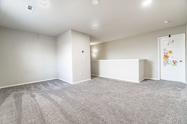 Building Photo - Newly built, 2 story home!