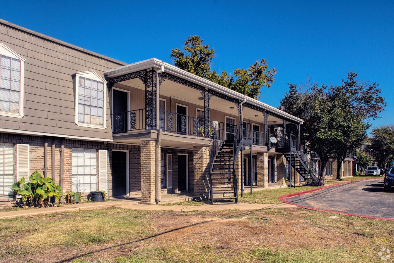 Southern Gardens Apartments - Southern Gardens Apartments