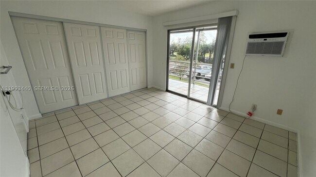 Photo - 306 Newport T Unit 306