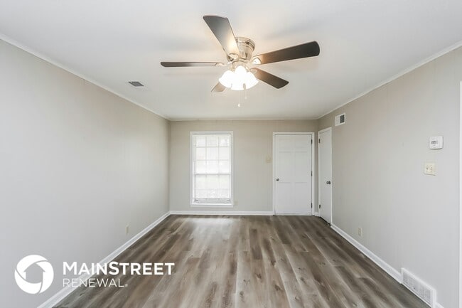 Photo - 2292 Willow Wood Ave