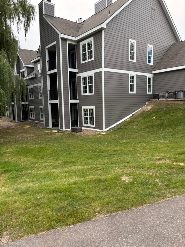 Building Photo - 6048 Chasewood Pkwy Unit 101