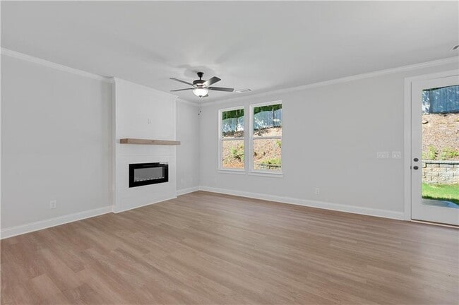 Photo - 799 Stickley Oak Way