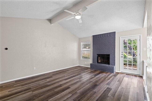 Photo - 621 Russet Valley Dr
