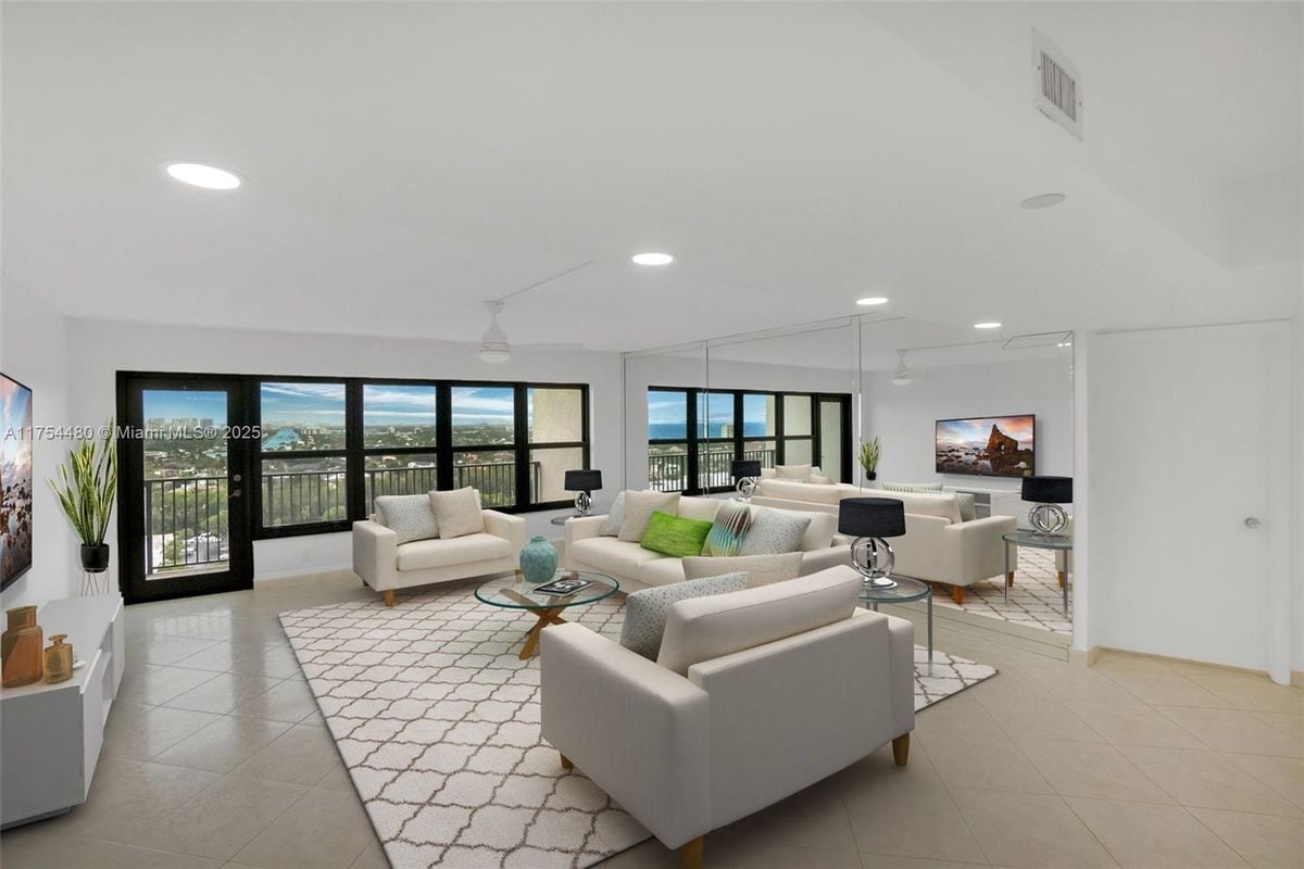 Photo - 3200 Port Royale Dr N Rental