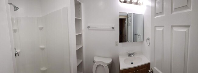 Photo - 143 W San Ysidro Blvd Unidad 1/2